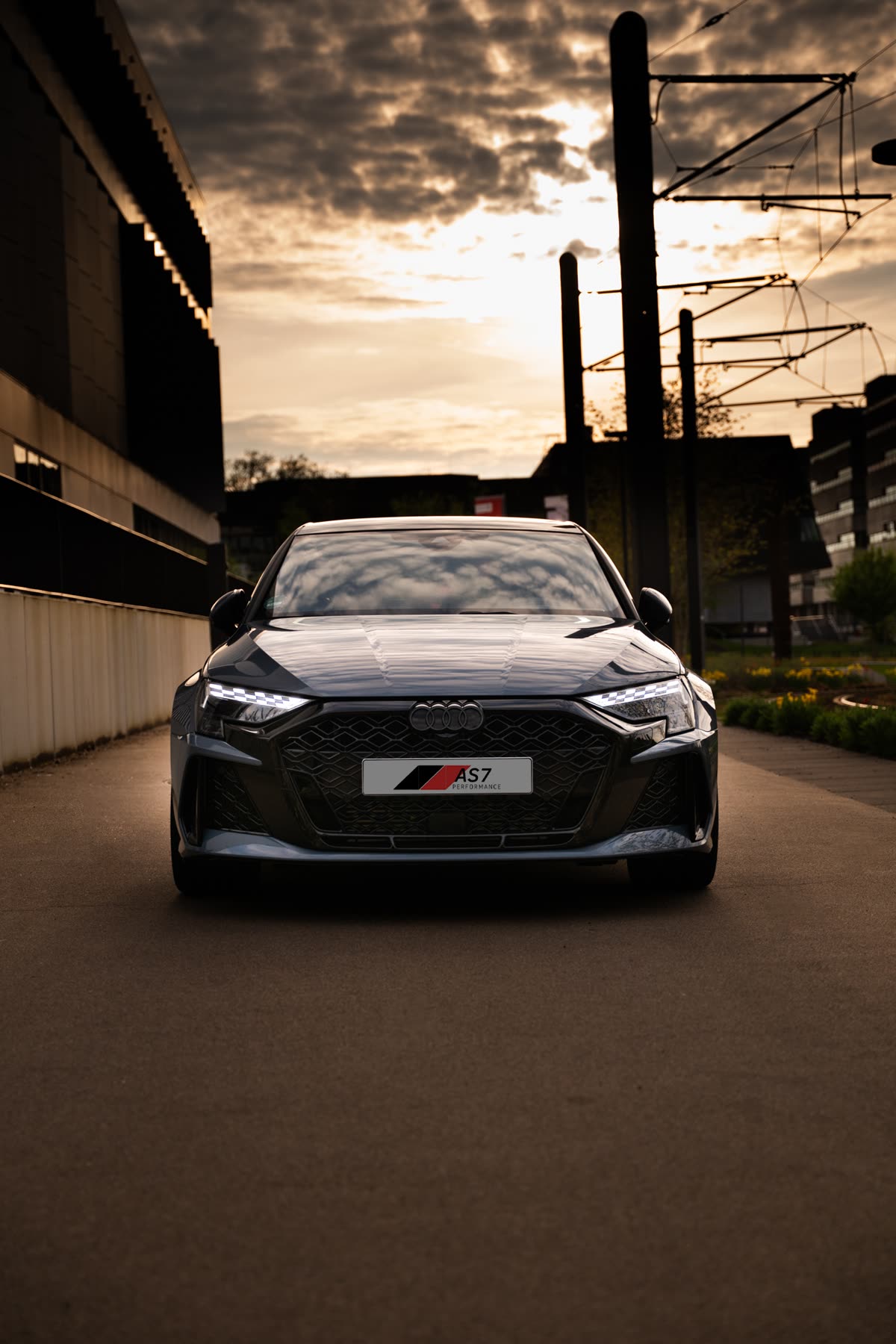 Audi RS3 Limousine – Kemoragrau