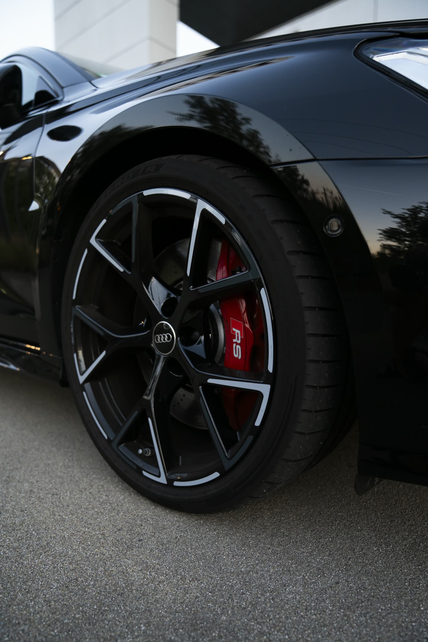 Audi RS3 Limousine – Schwarz Bild 5